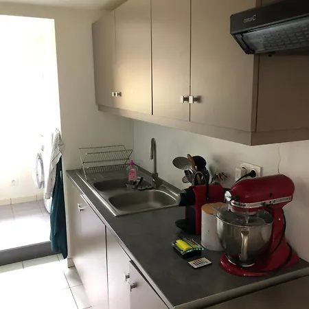 Chez Le Peps Apartment
